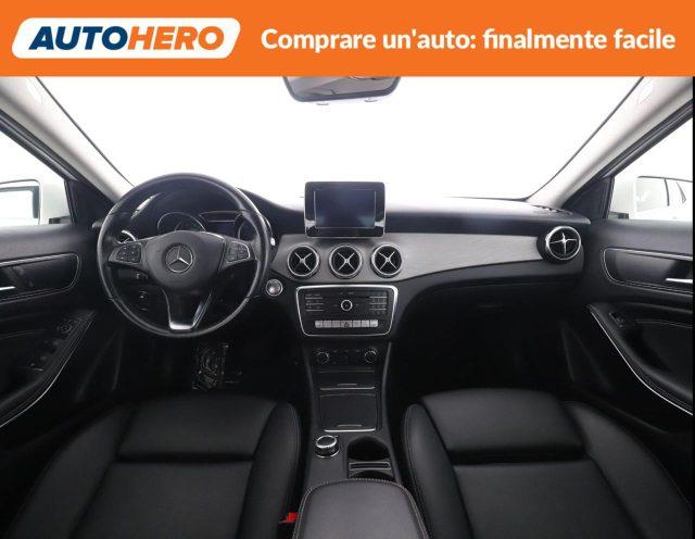 MERCEDES-BENZ GLA 180 Sport