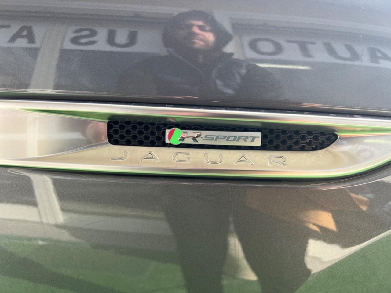 Jaguar F-Pace 2.0 D 240 CV AWD aut. R-Sport