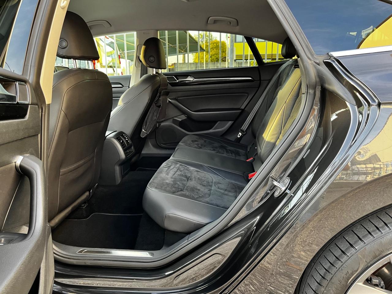 Volkswagen Arteon 2.0 TDI DSG Elegance FULL OPT - UNIPROP