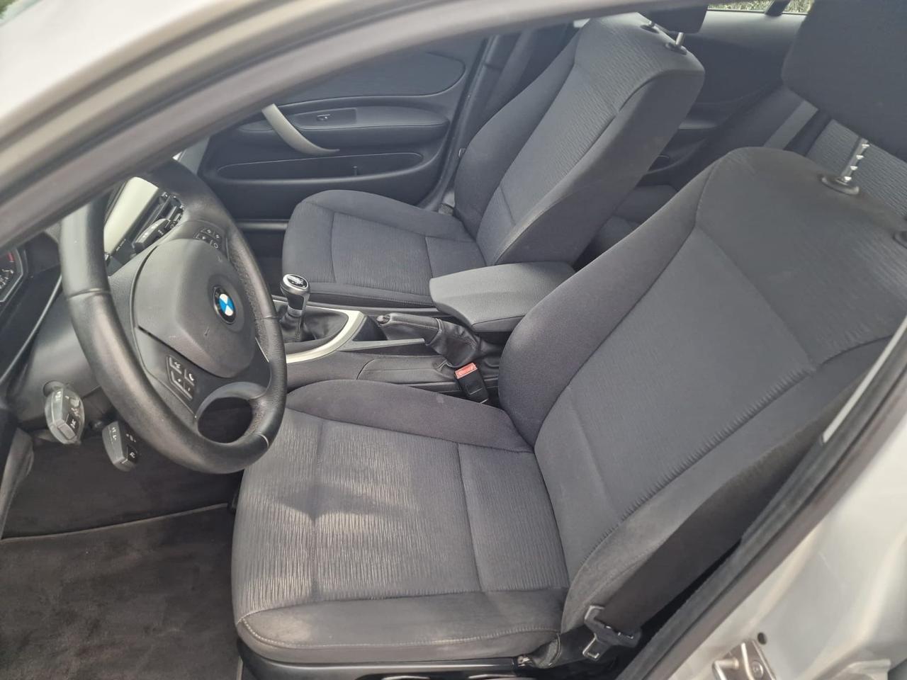 BMW Serie 1 118d 2.0 143CV Futura 5 porte – Anno 2011