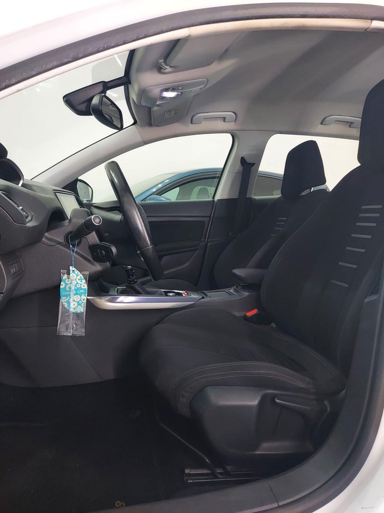 Peugeot 308 1.6 e-HDi 115 CV Stop&Start Allure