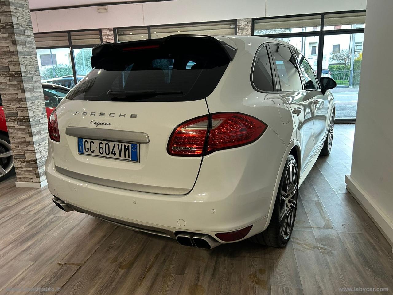 PORSCHE Cayenne 3.0 Diesel