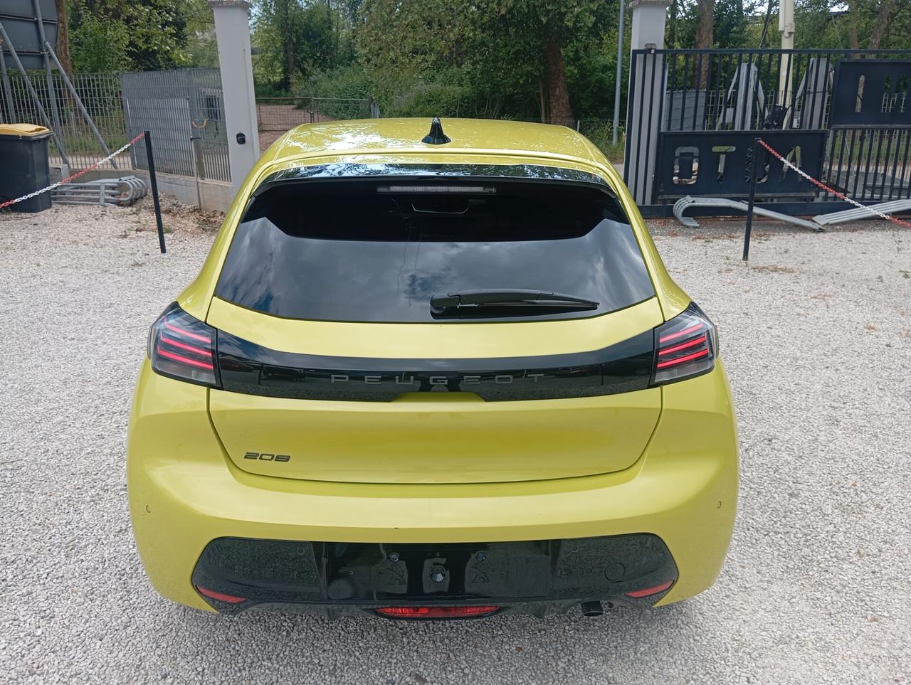 Peugeot 208 PureTech 100 Stop&Start 5 porte Allure