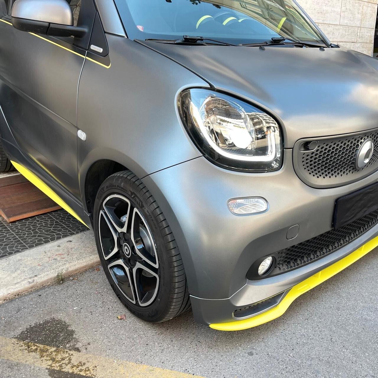 Smart ForTwo BRABUS Turbo 90cv cabrio Tailor Made