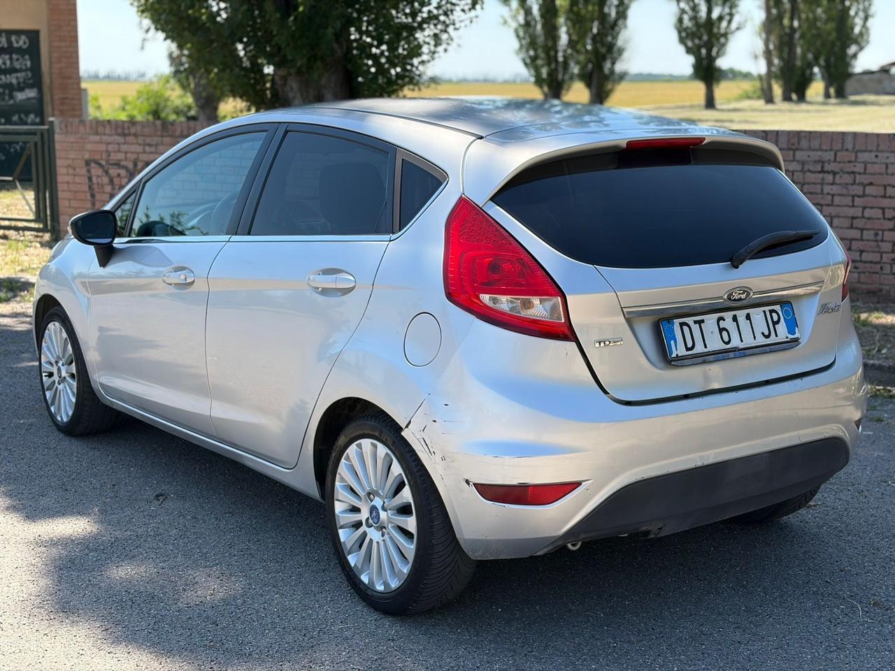 Ford Fiesta 1.4 TDCi 5p. Titanium