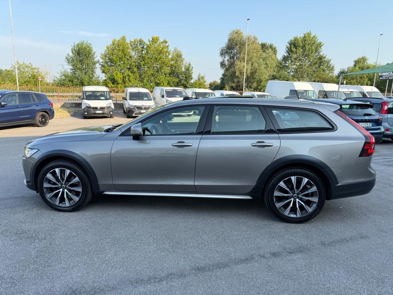 Volvo V90 Cross Country B4 AWD Geartronic Business Pro