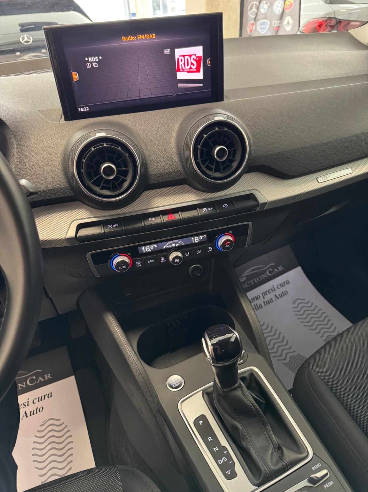 Audi Q2 30 TDI S line Edition