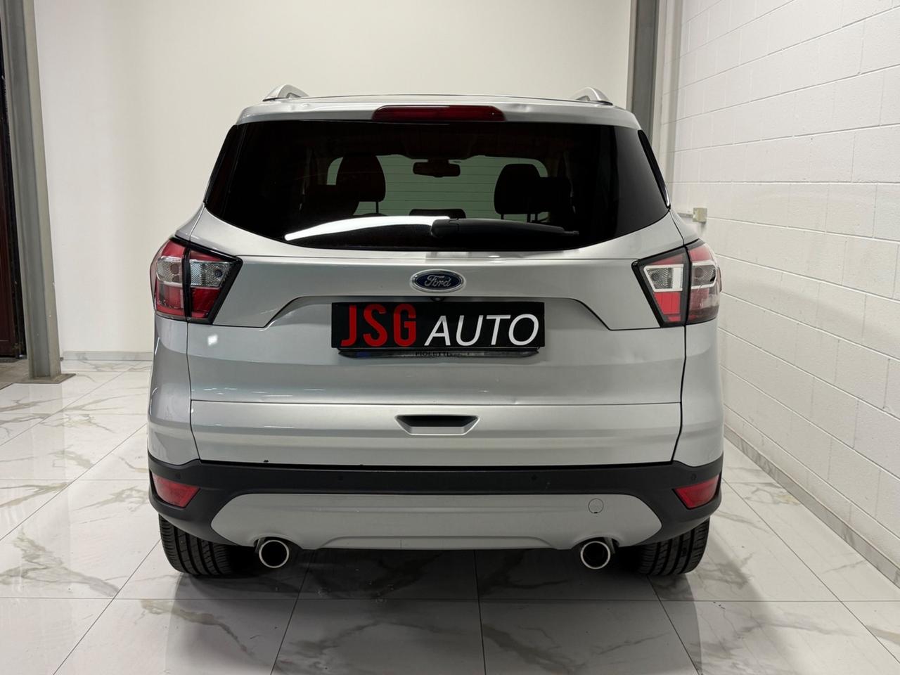 Ford Kuga 2.0 TDCI 150 CV S&S 4WD Powershift Titanium