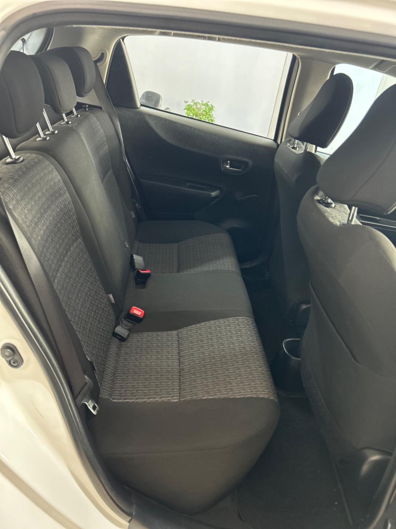 Toyota Yaris 1.4 D-4D 5 porte Lounge