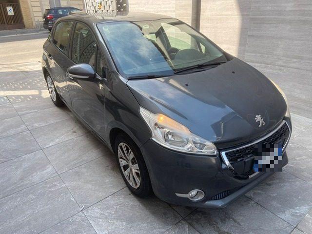 PEUGEOT 208 1.2 VTi 82 CV 5 porte Allure