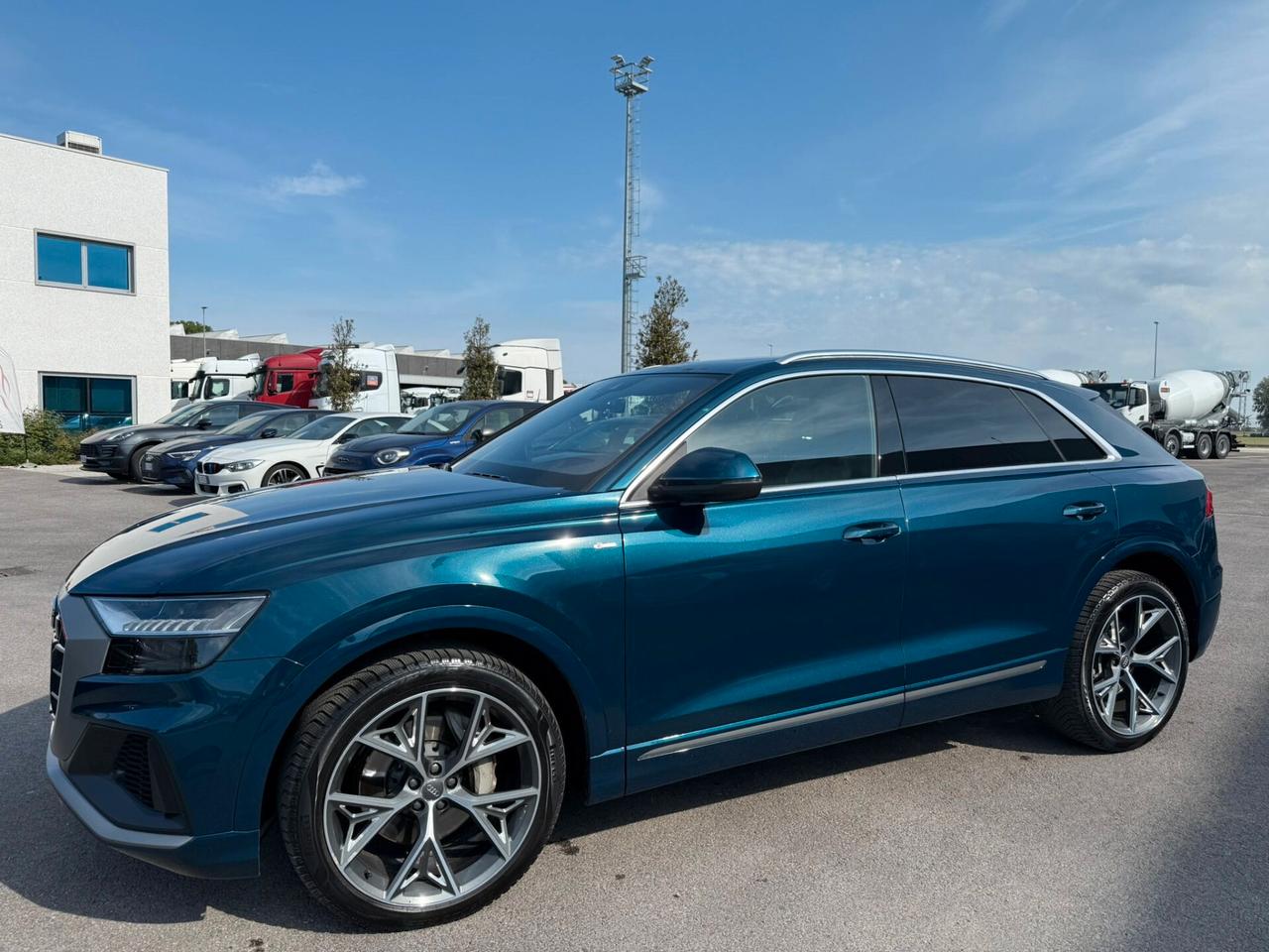 Audi Q8 50 TDI 286 CV quattro tiptronic Sline