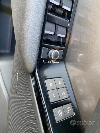 LAND ROVER Range Rover Velar 3.0D V6 300 CV S