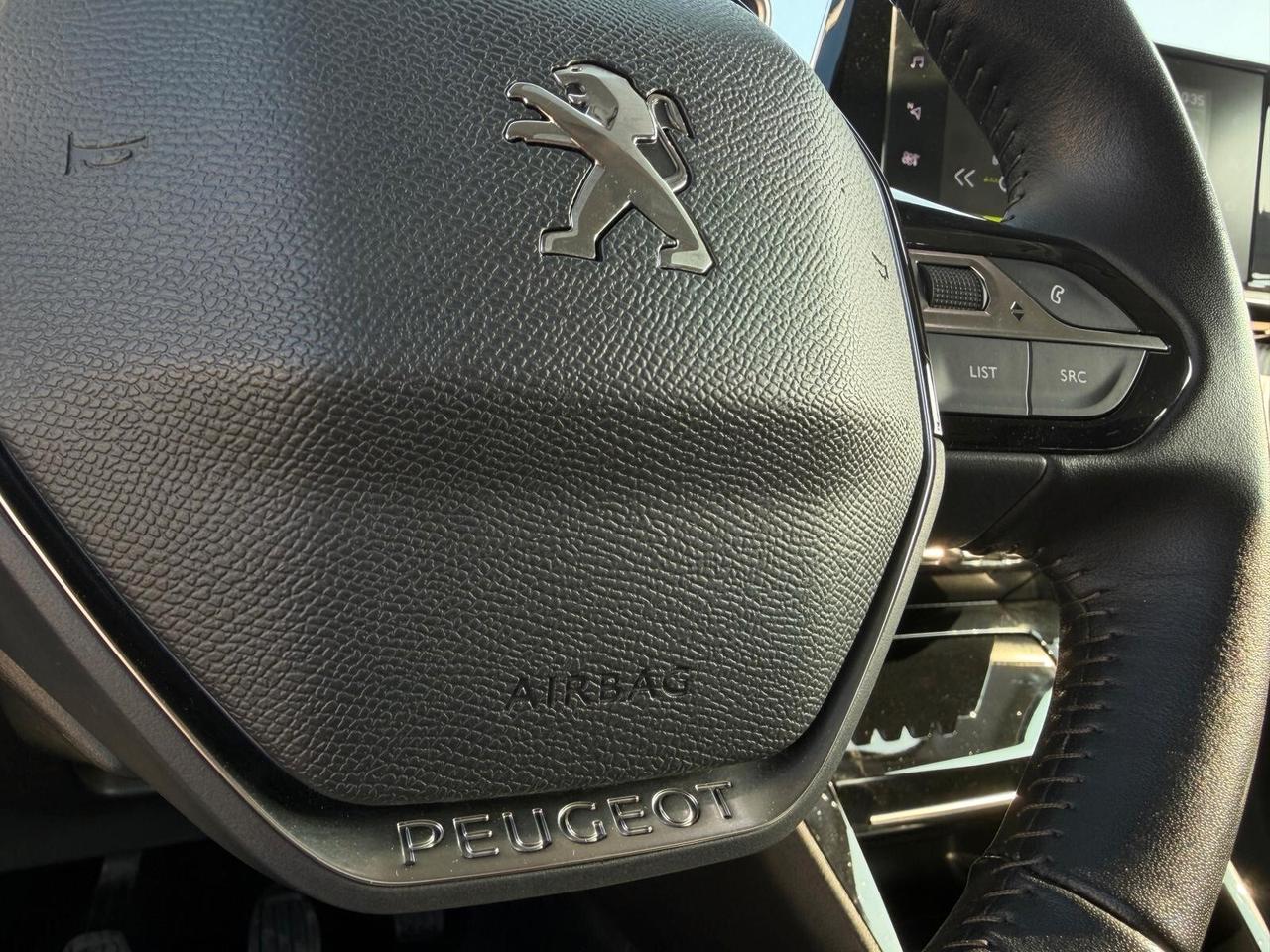 Peugeot 2008 PureTech 100 S&S Active