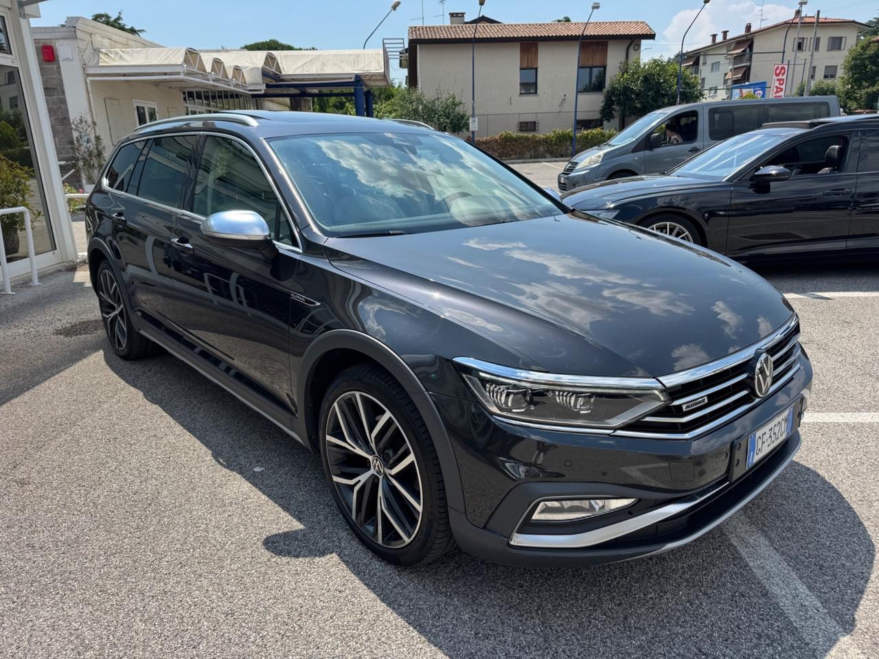 Volkswagen Passat Variant 2.0 TDI SCR 200 CV 4MOTION DSG Executive