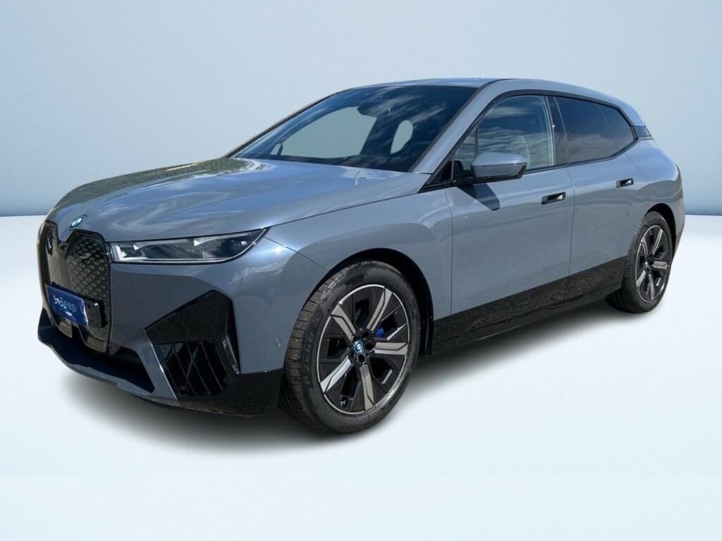 BMW iX 50 pacchetto sportivo xDrive