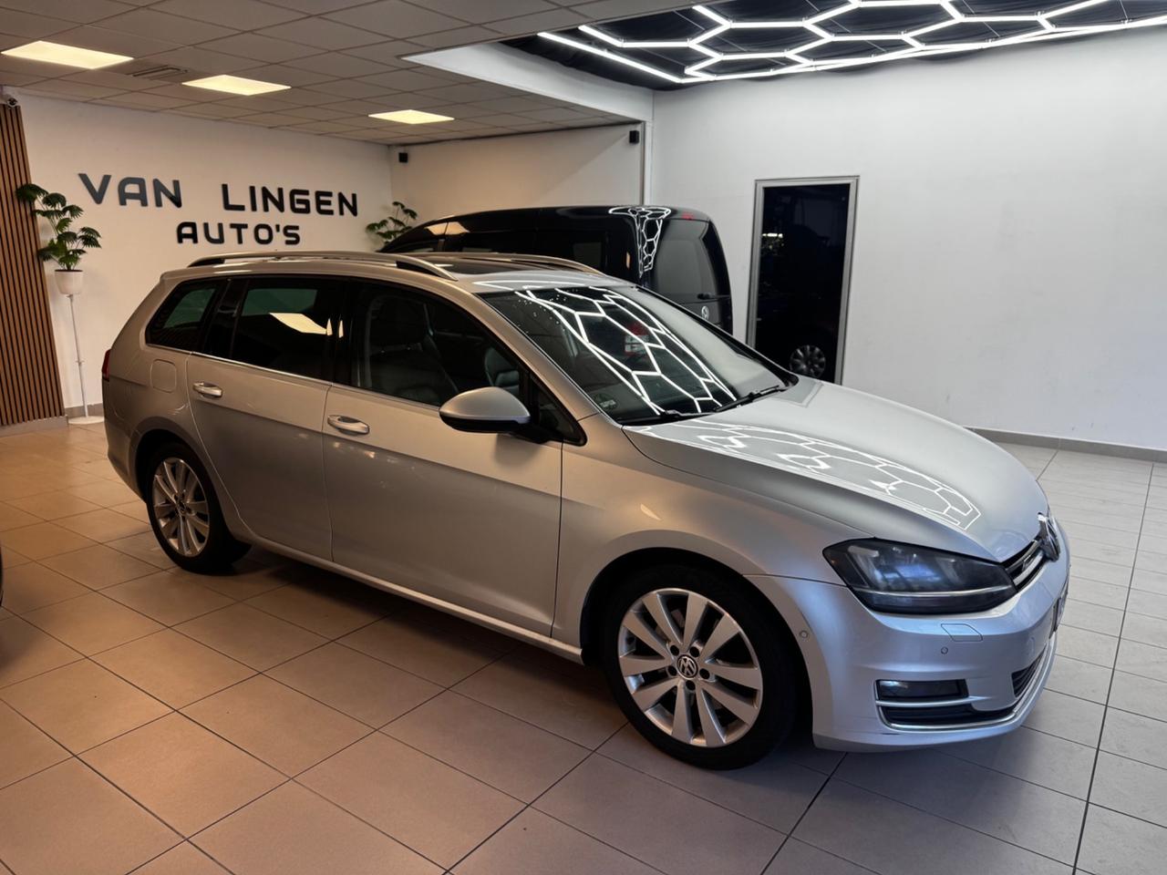 Volkswagen Golf Variant 2.0 TDI DPF DSG Highline