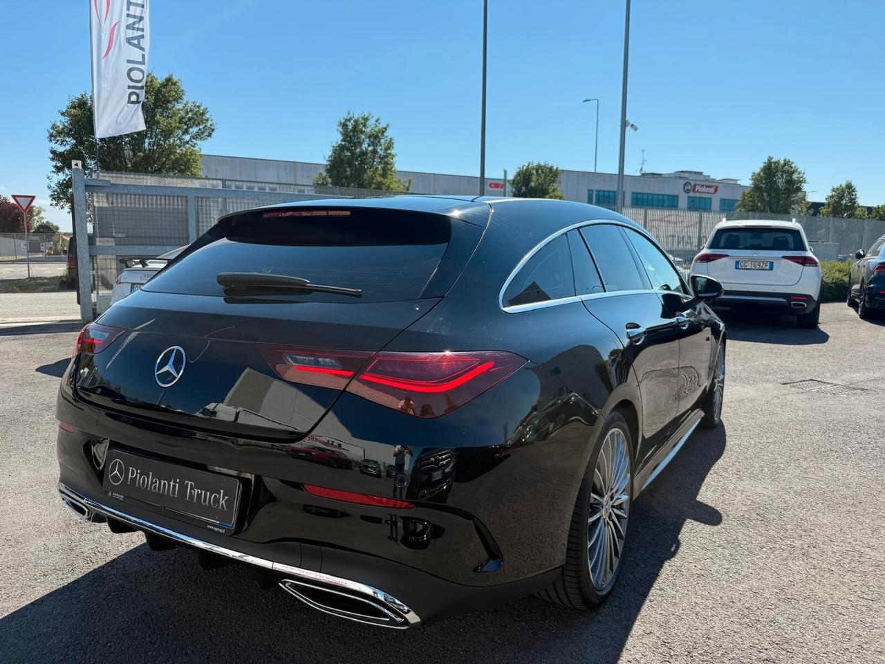 Mercedes-benz CLA 200 d Automatic Shooting Brake AMG Line Premium Plus