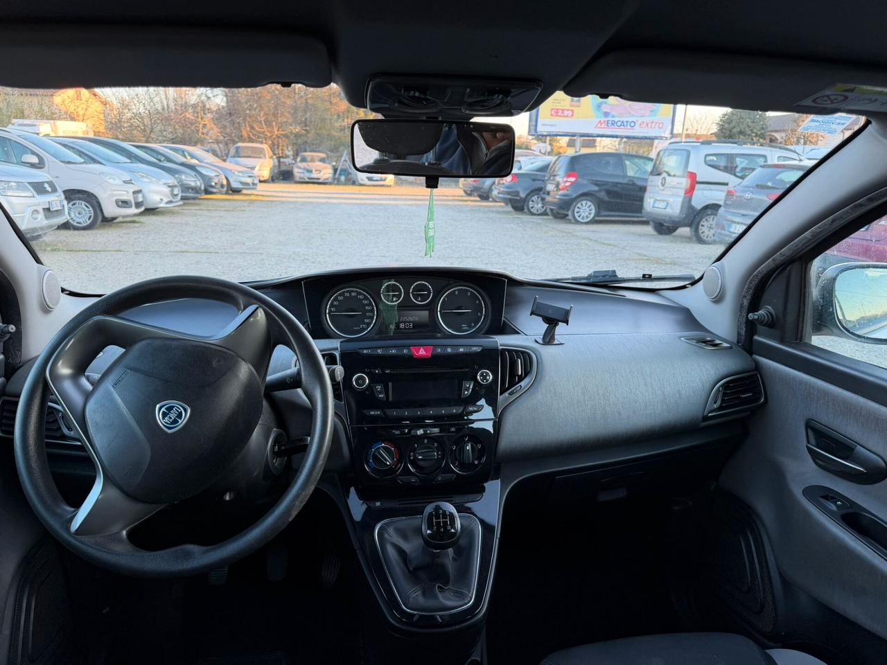 Lancia Ypsilon 1.3 MJT 16V 95 CV 5 porte S&S Elle