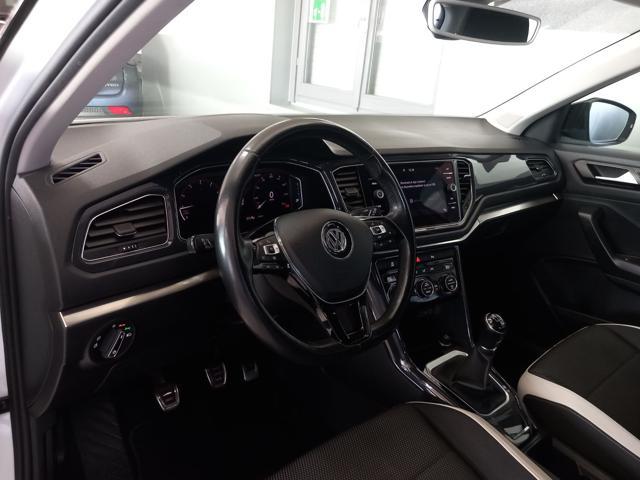 VOLKSWAGEN T-Roc 1.0 TSI STYLE -APP CONNECT-PDC