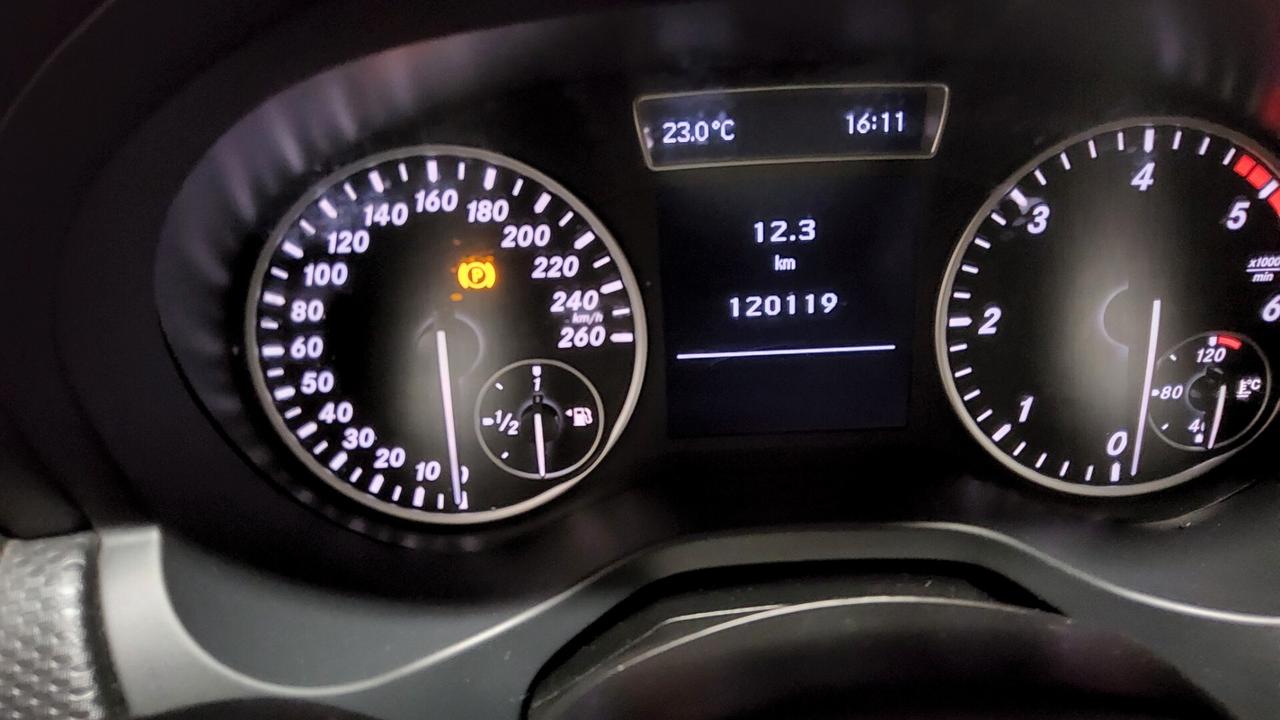 Mercedes-benz A 180 A 180 CDI BlueEFFICIENCY Premium