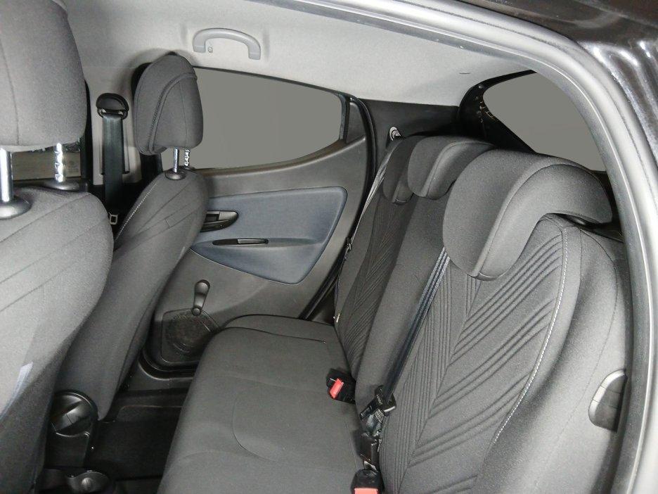 LANCIA Ypsilon 3ª serie - Ypsilon 1.0 FireFly 5 porte S&S Hybrid Gold