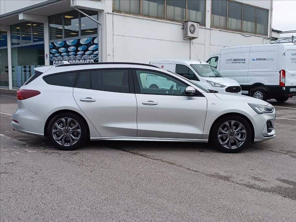 FORD Focus SW 1.0t ecoboost h ST-Line X 125cv del 2022