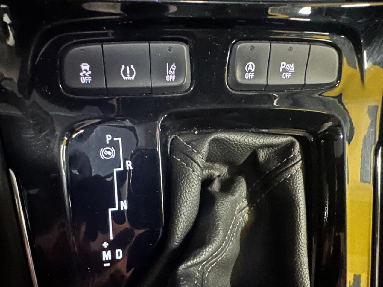 Opel Grandland X 1.5 diesel Ecotec Start&Stop aut. Business Ed.