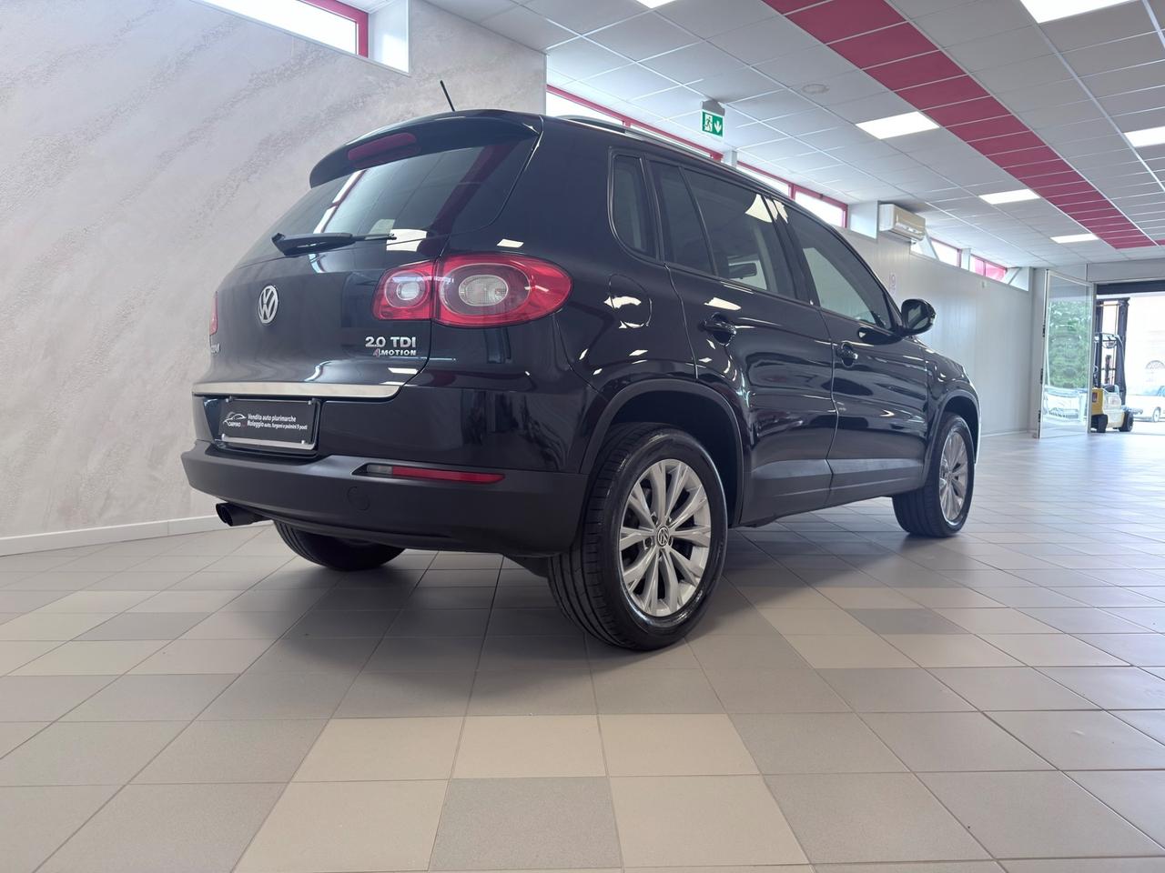 Volkswagen Tiguan 2.0 16V TDI DPF Trend & Fun (18°)