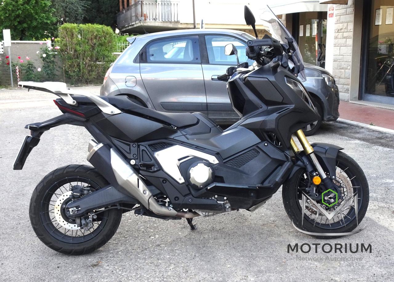 Honda X-ADV 750CC