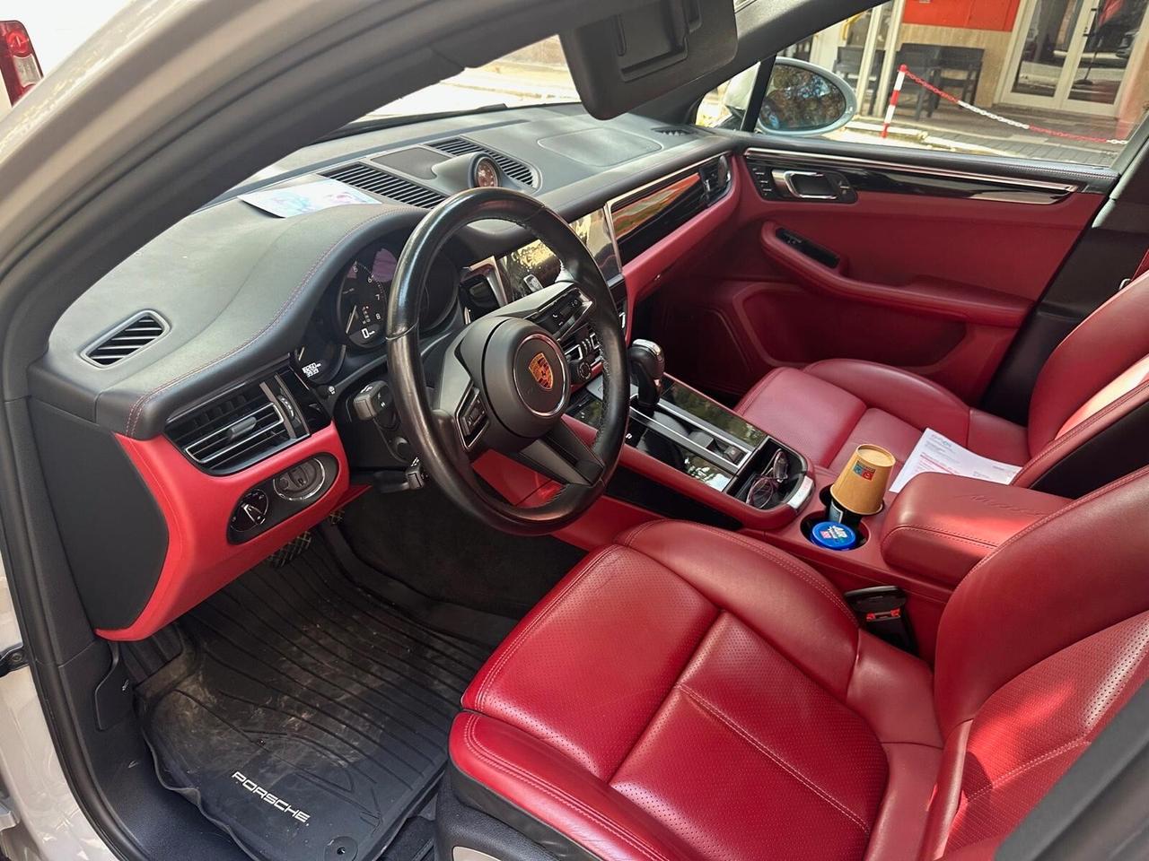 Porsche Macan 2.0 T