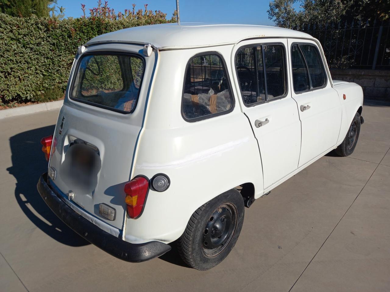 Renault R 4 tl