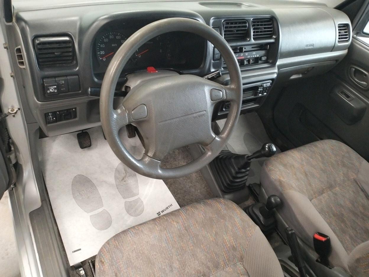 SUZUKI JIMNY 1.3 16v JLX 4wd * AC * UNICO PROPRIETARIO *