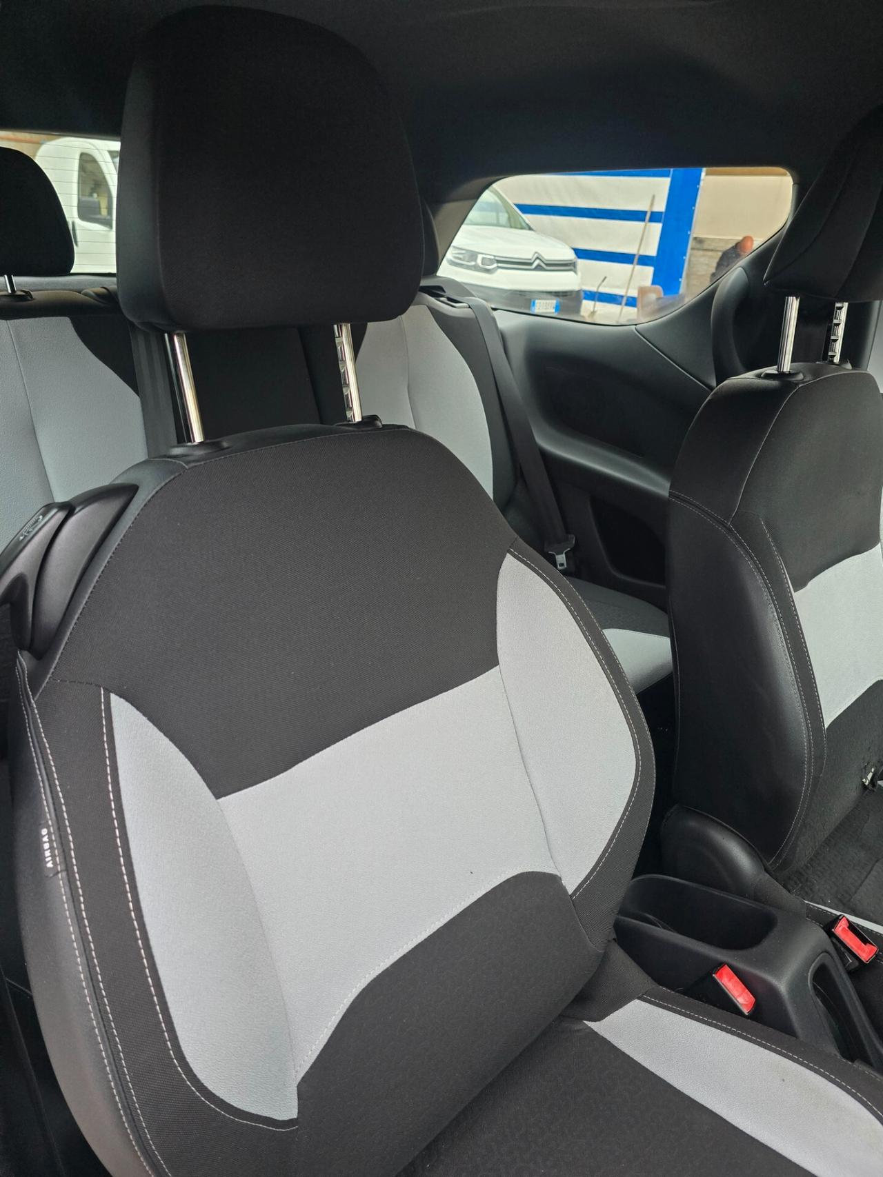 Ds DS3 3 1.4 HDi 70 Just Black