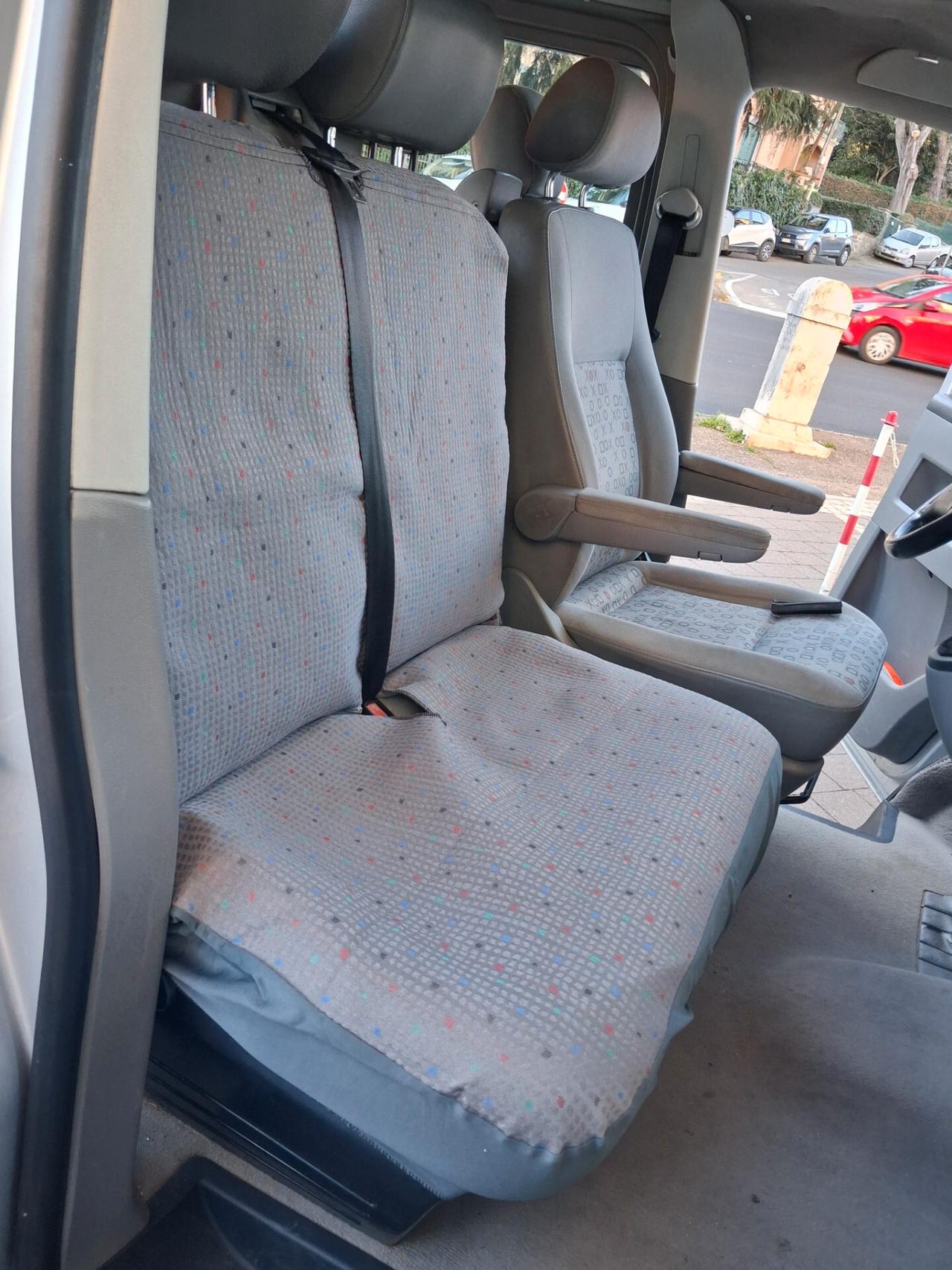 Volkswagen Multivan 2.5 TDI/130CV Comfortline