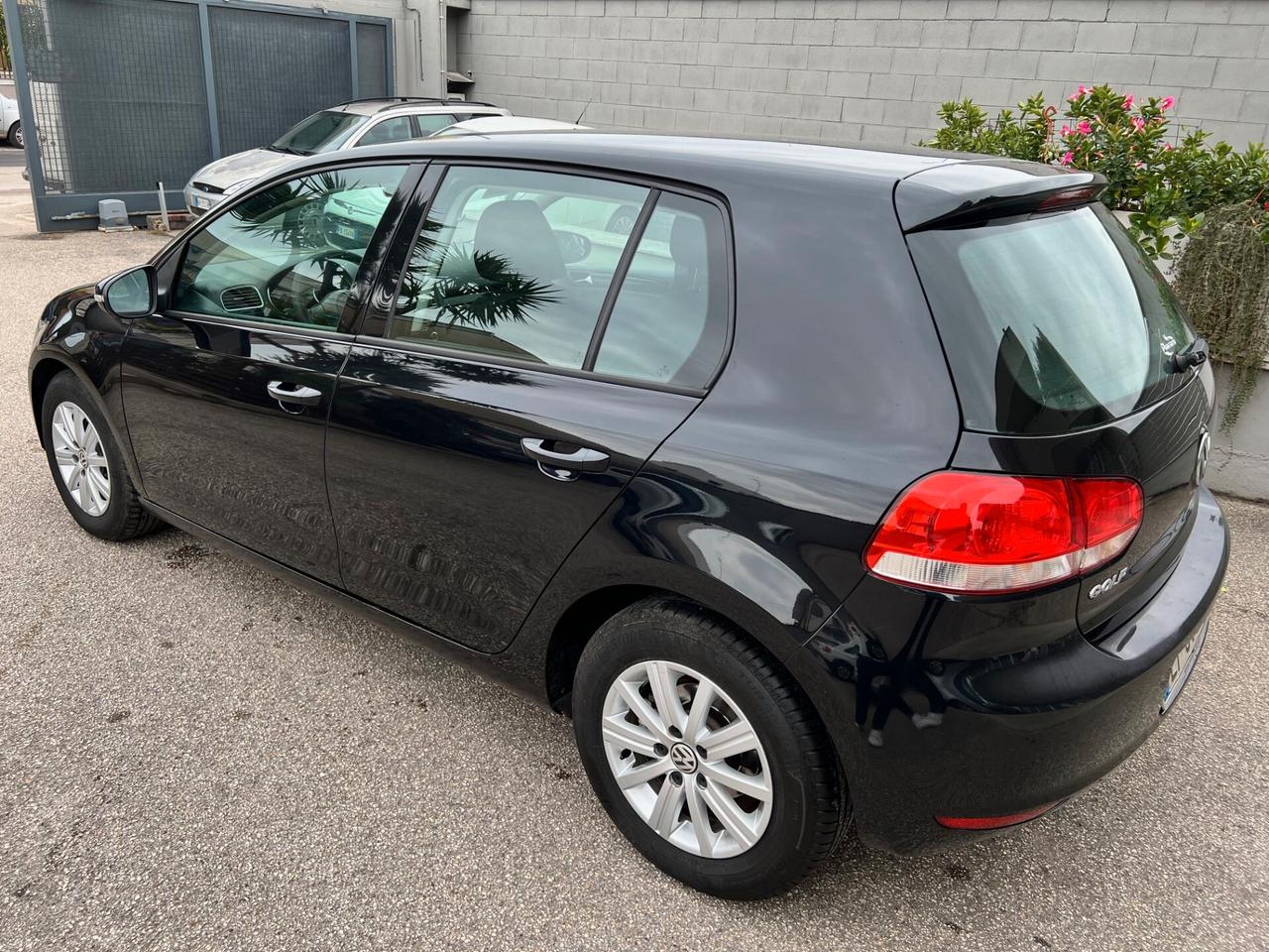 Volkswagen Golf 6 5pt 1.6 tdi 105cv Trendline