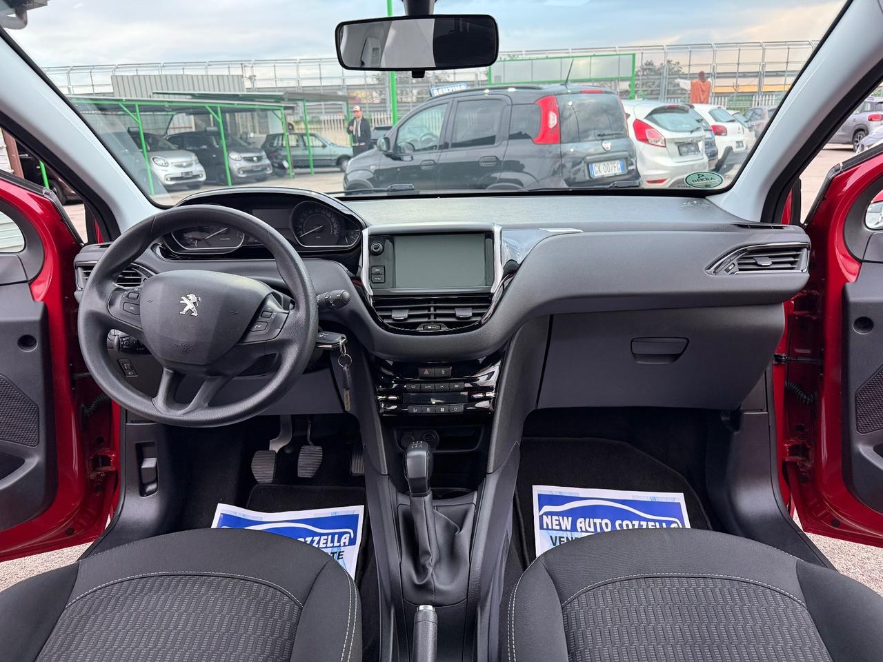 Peugeot 208 PureTech 82 5 porte Allure