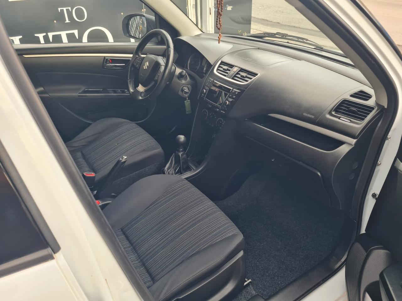 Suzuki Swift 1.3 DDiS 5 porte B-Top