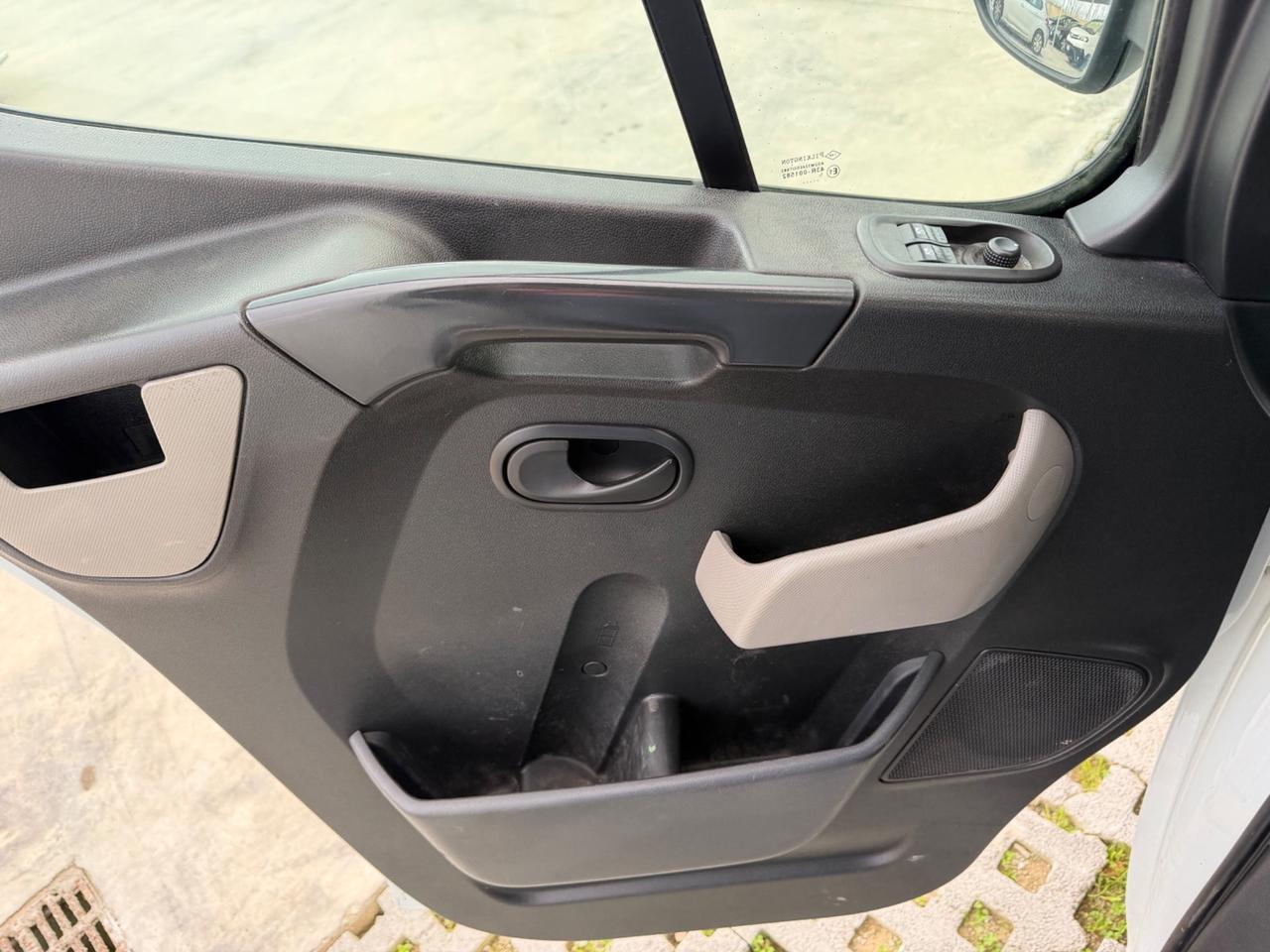 Renault Master 2.3 dCi/125