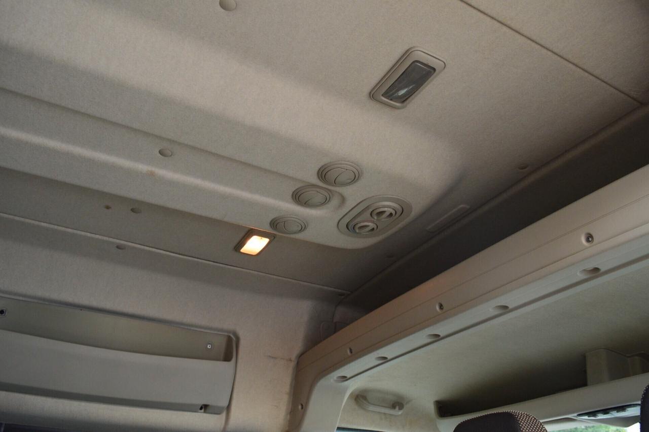 Peugeot Boxer 333 2.0 BlueHDi 130 PM-TM 9 POSTI