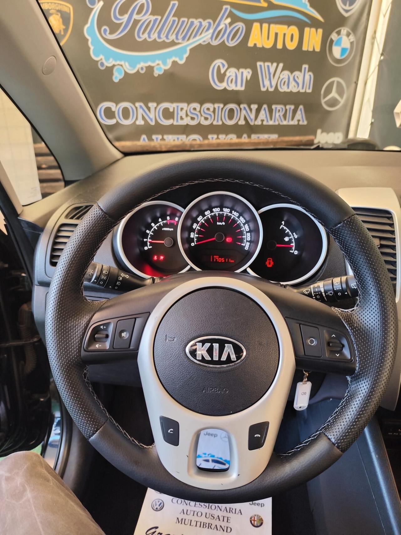 Kia Venga 1.4 CRDi 90CV CROSSOVER