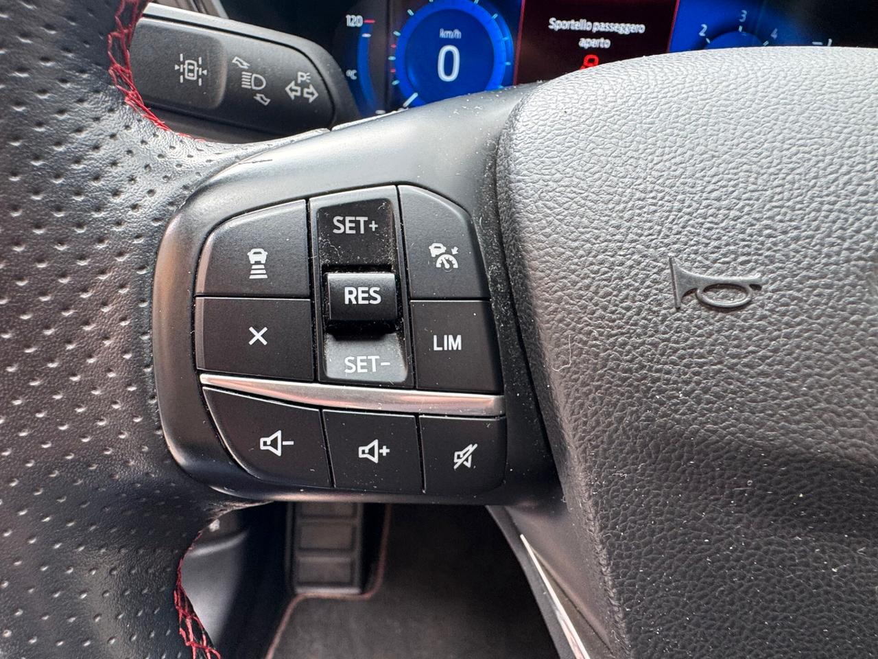 FORD KUGA 1.5 ECOBLUE 120 CV 2WD ST-LINE FULL