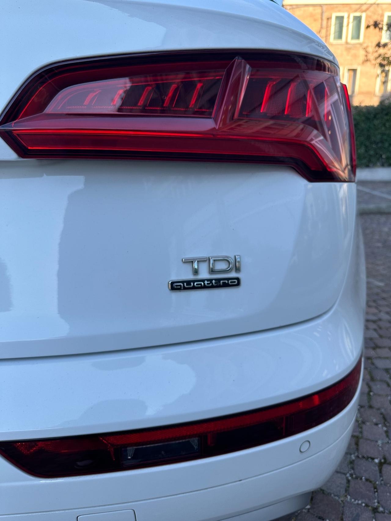 Audi Q5 2.0 TDI 190 CV quattro S tronic Business Sport