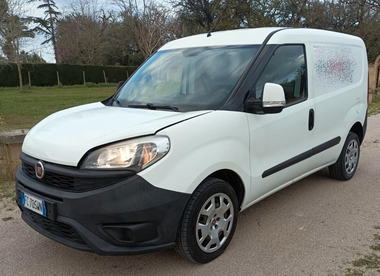 Fiat Doblo Doblò 1.4 T-Jet 16V Natural Power Lounge