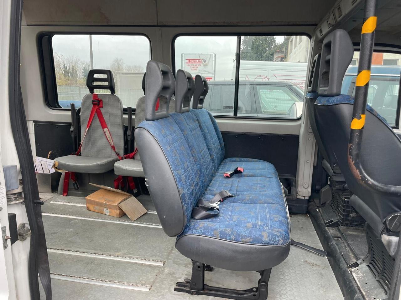 Fiat Ducato con piattaforma disabili