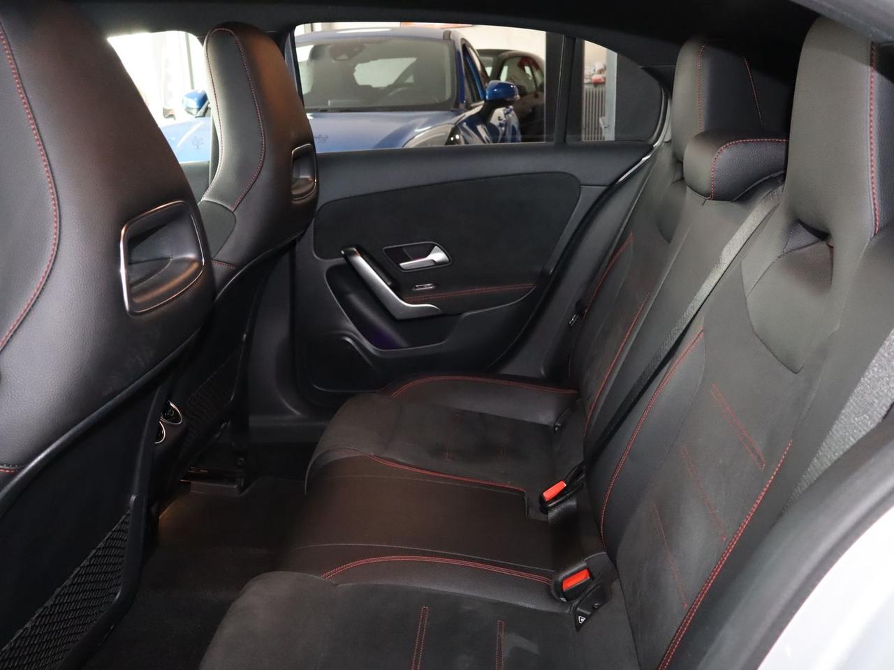 Mercedes-Benz A 250 AMG Line Premium A 250 #12177