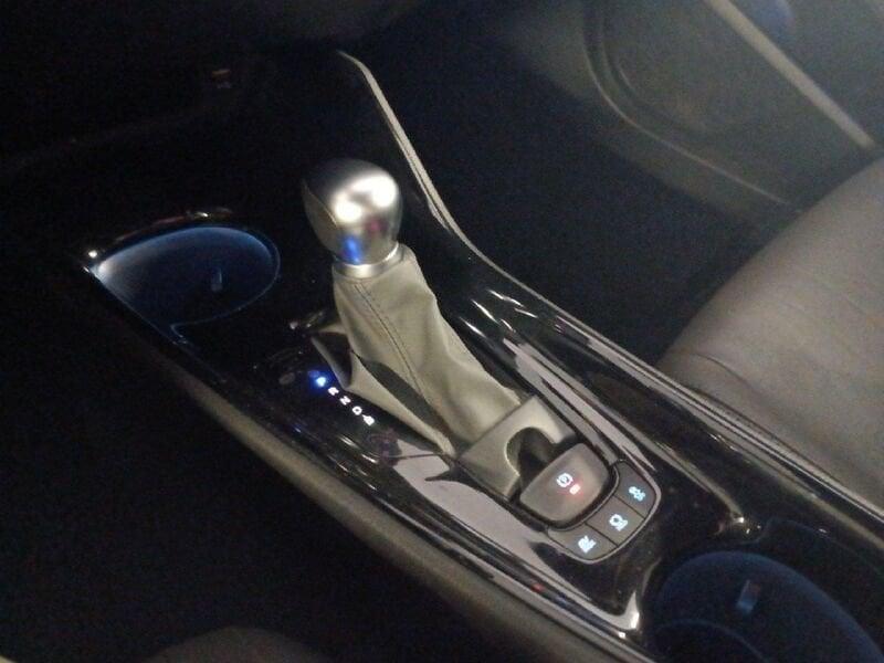 Toyota C-HR 1.8 Hybrid E-CVT Lounge