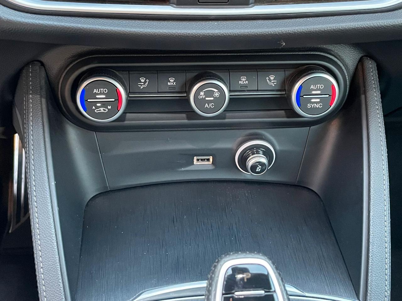 Alfa Romeo Stelvio 2.2 Turbodiesel 190 CV AT8 Q4