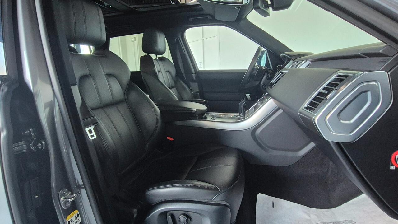 Land Rover Range Rover Sport 3.0 TDV6 HSE Dynamic