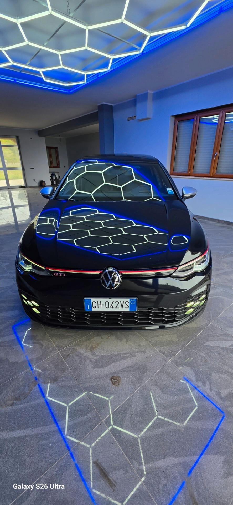 Volkswagen Golf 2.0 TSI GTI STRA Full