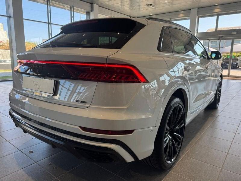 Audi Q8 50 TDI MHEV quattro S Line Plus - IVA Esposta